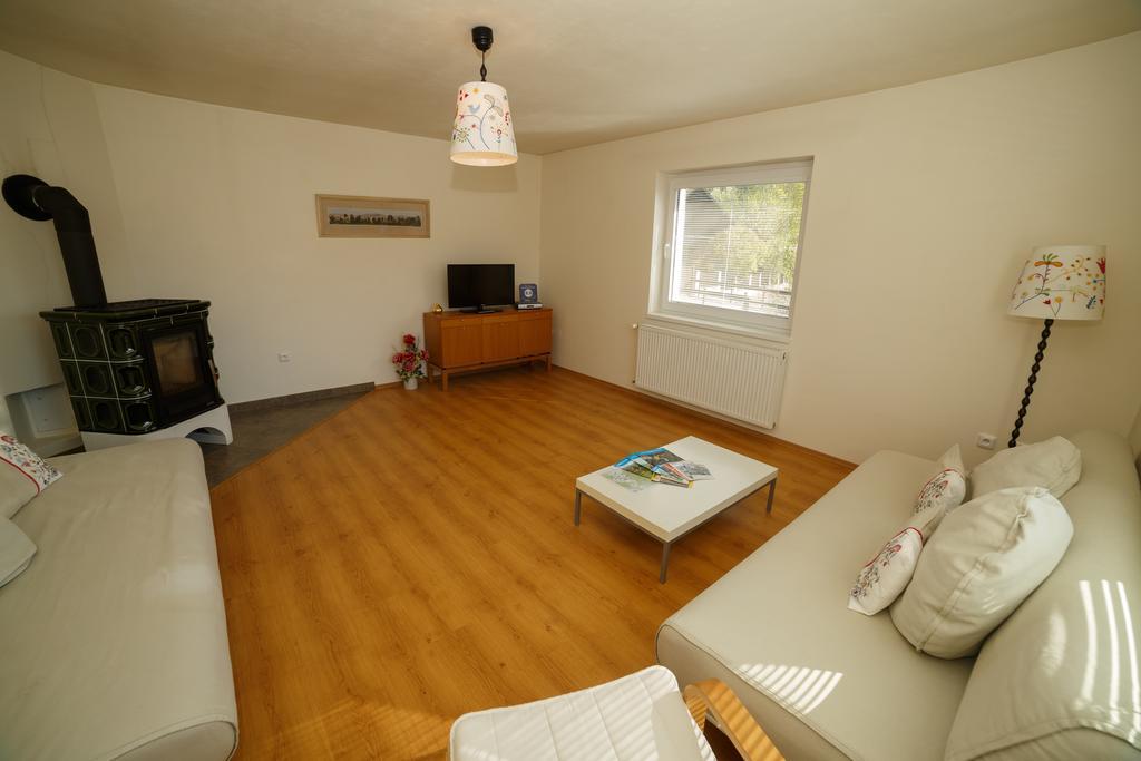 Apartmanovy Dom River Blatnica Exterior photo